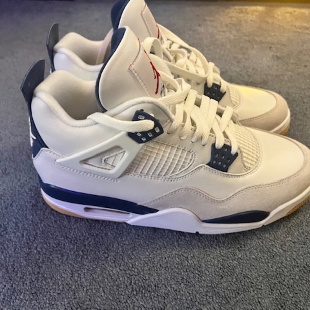Jordan 4 Retro SB Mens size 11 - Picture 2 of 5